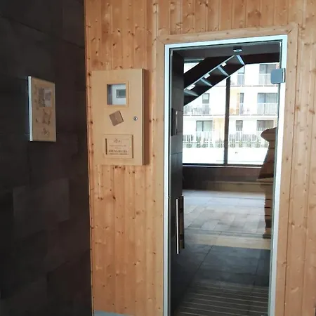 Irma Feniks Apartment *